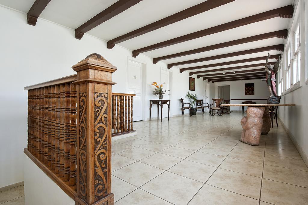Hotel Casa Real マナグア エクステリア 写真
