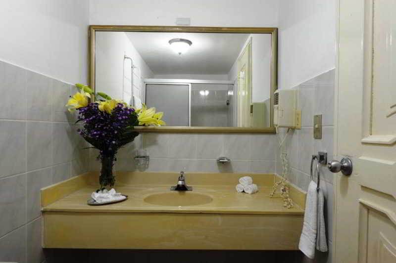 Hotel Casa Real マナグア エクステリア 写真