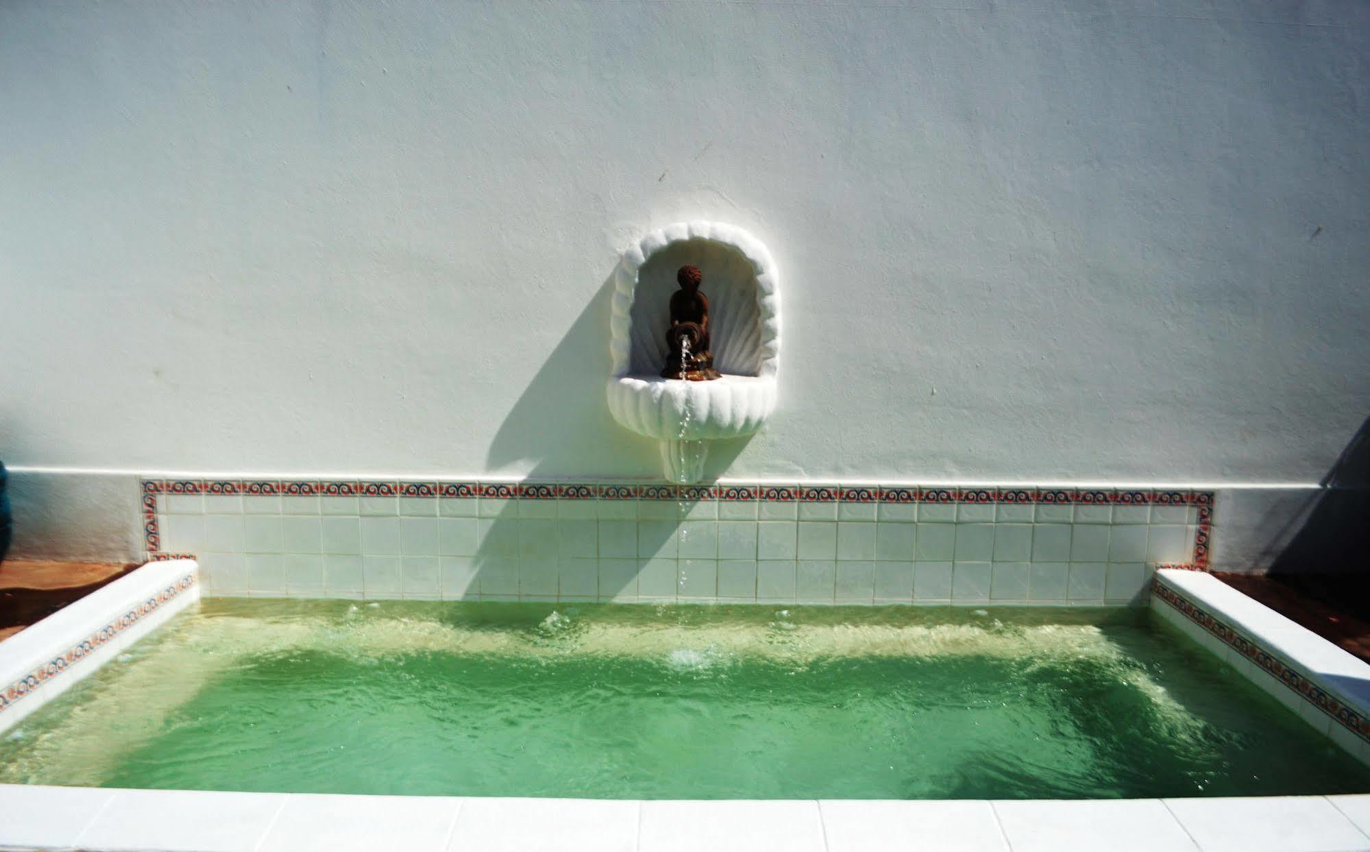 Hotel Casa Real マナグア エクステリア 写真